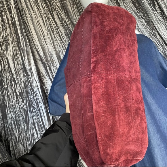 See By Chloe Burgundy Textured Tote Bag - Picture 7 of 16